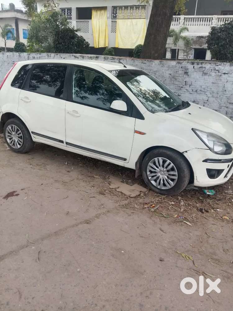 Ford Figo 2014 Diesel 15000 Km Driven