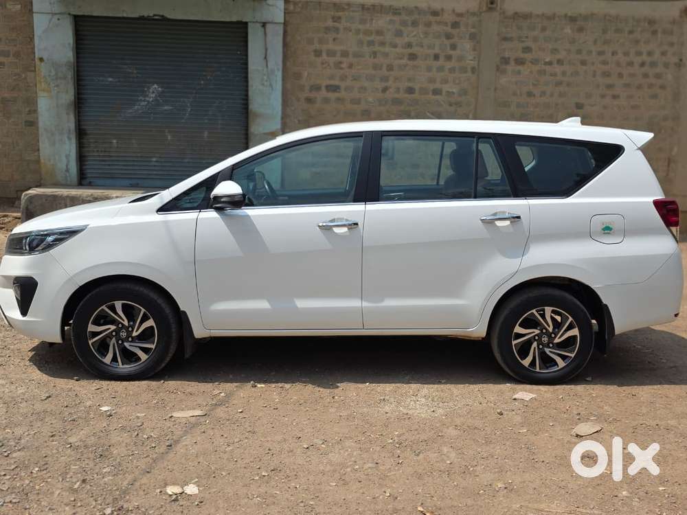 Toyota Innova Crysta 2.4 V, 2022, Diesel