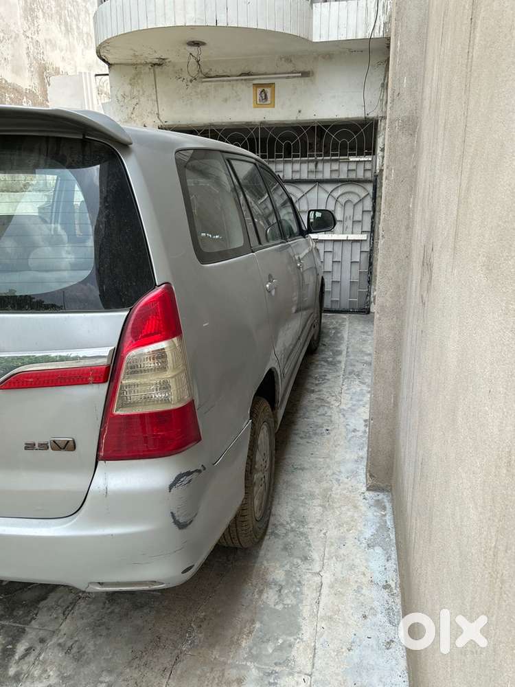 Toyota Innova Diesel 2015