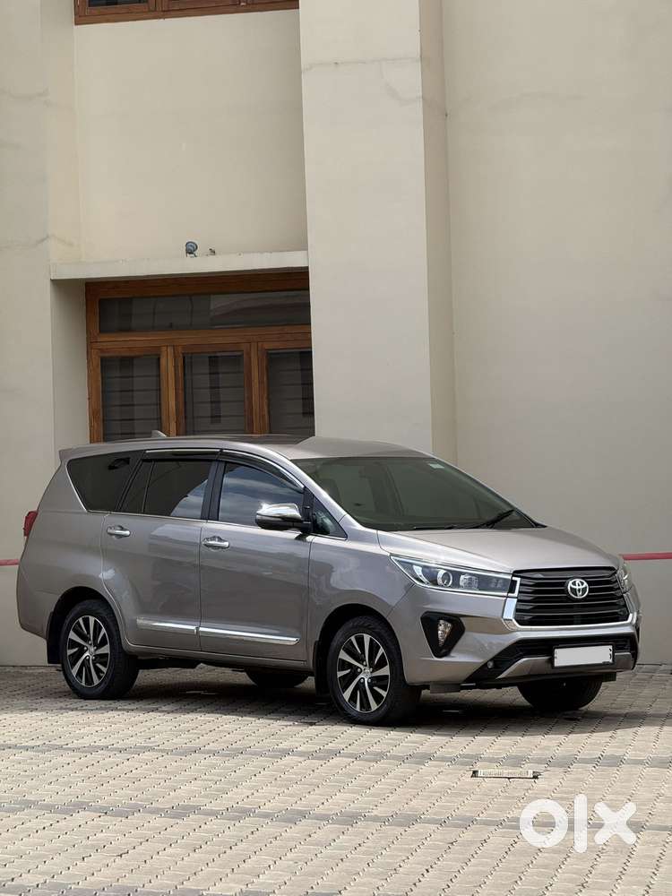 Toyota Innova Crysta 2.4 Z 7 Str, 2022, Diesel