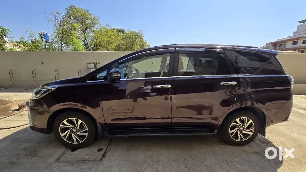Toyota Innova Crysta 2021