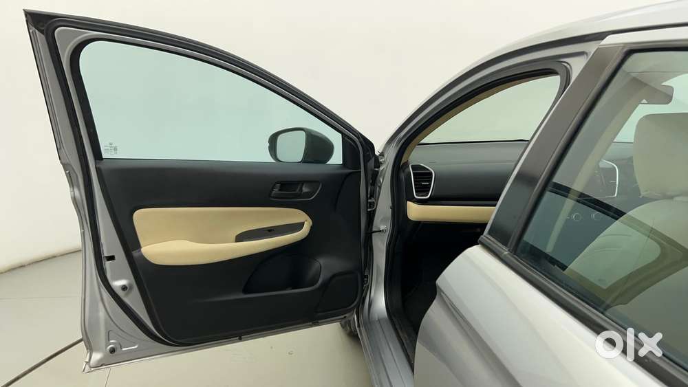 Honda City 1.5 V Mt, 2022, Cng & Hybrids