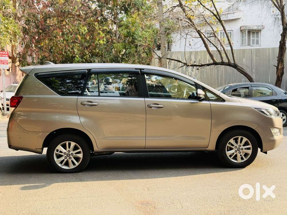 Toyota Innova Crysta 2.8 Gx At, 2018, Diesel