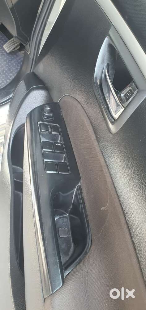 Maruti Suzuki Swift, 2016, Petrol