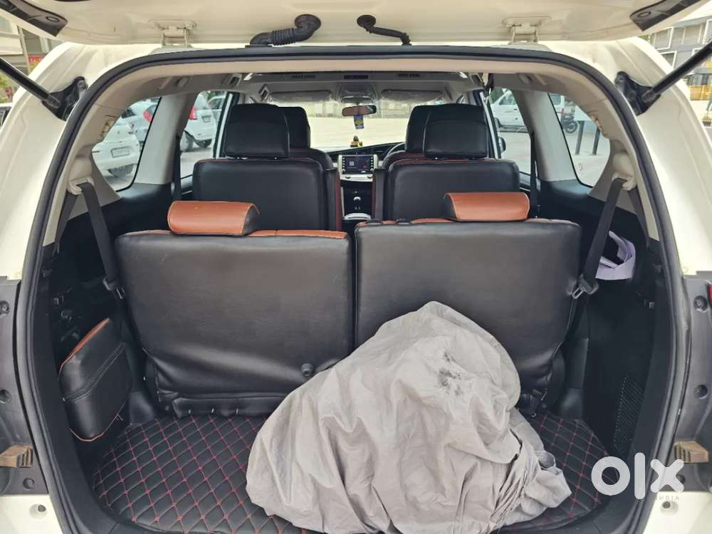Toyota Innova Crysta [2020-ongoing] 2.4 Vx 7 Str, 2022, Diesel