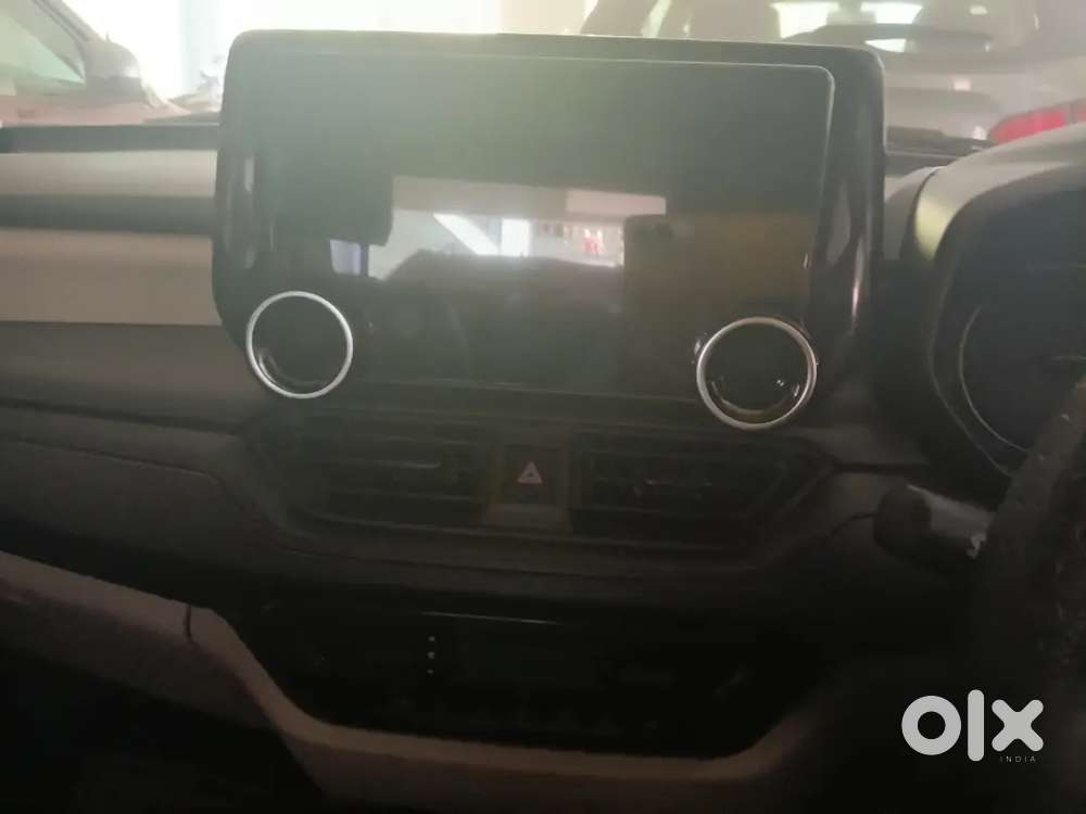 Yellow Board, Cng , S Tour , New Car