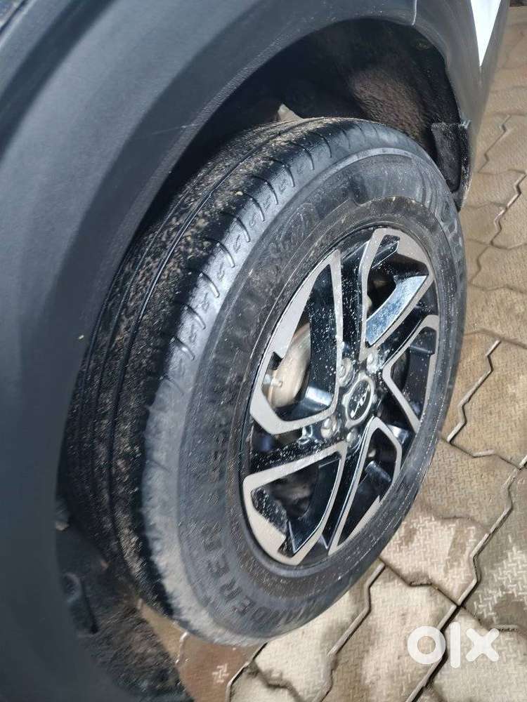 Kia Carens 1.5 Prestige Plus 7 Str Imt, 2022, Petrol