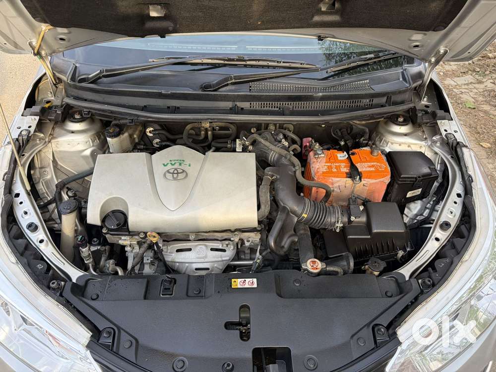 Toyota Yaris J Cvt, 2018, Petrol