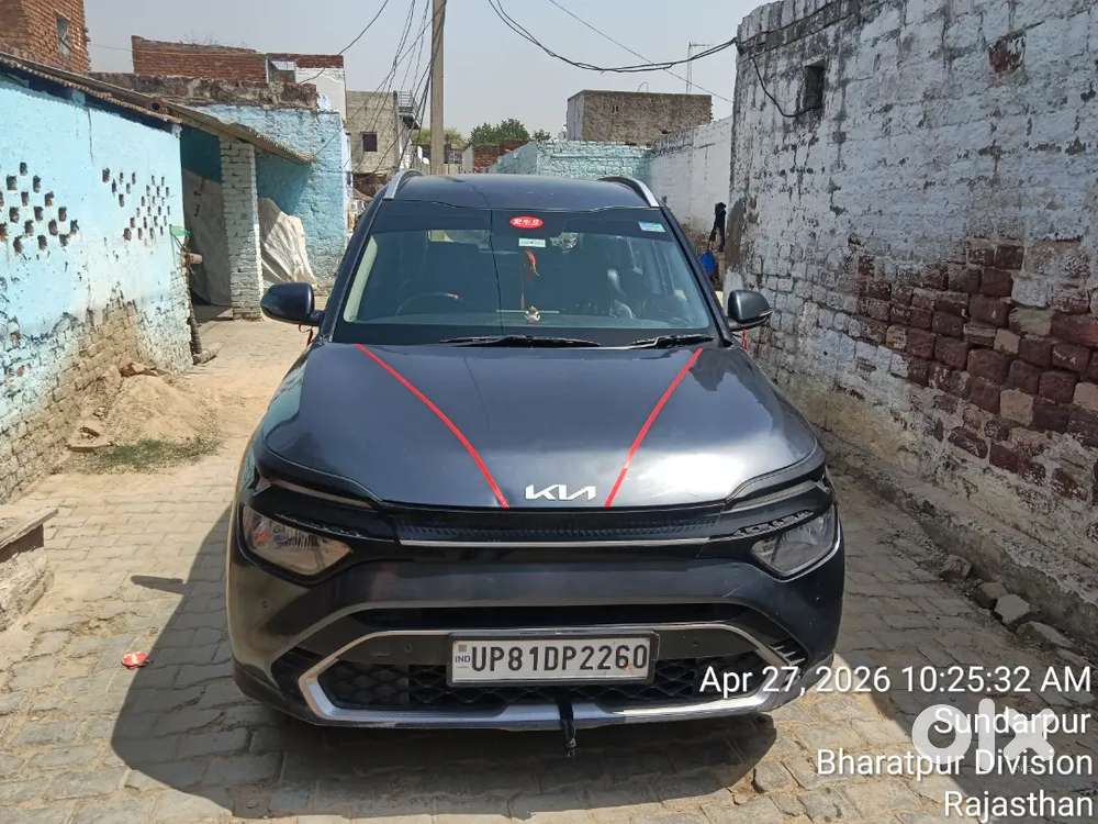 Kia Carens 2022 Diesel 103000 Km Driven