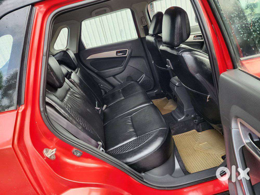 Maruti Suzuki Vitara Brezza Zdi Plus Dual Tone, 2016, Diesel
