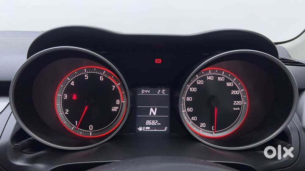 Maruti Suzuki Swift Amt Vxi, 2020, Petrol