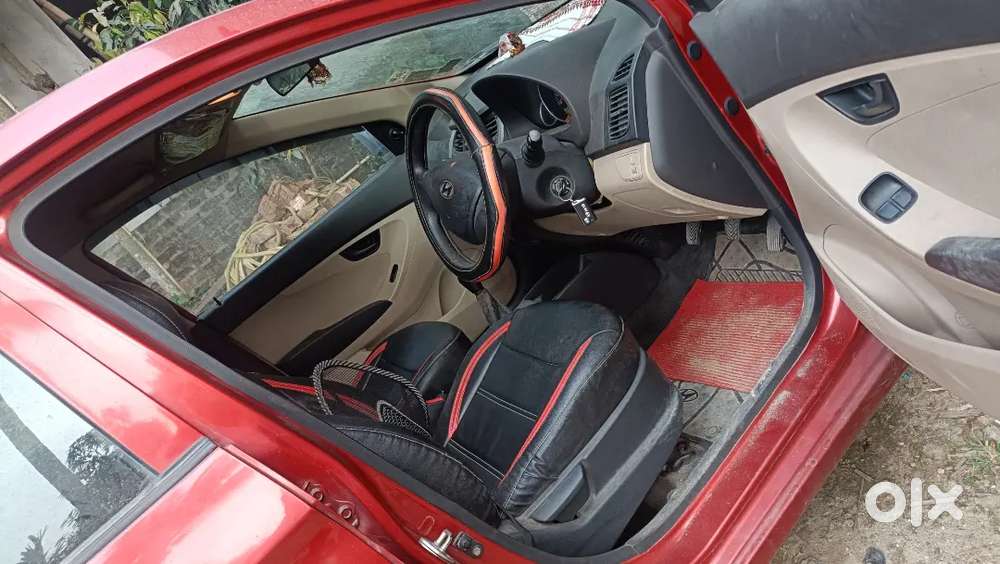 First Owner ( Personal Use ) Only 23000 Kms Driven