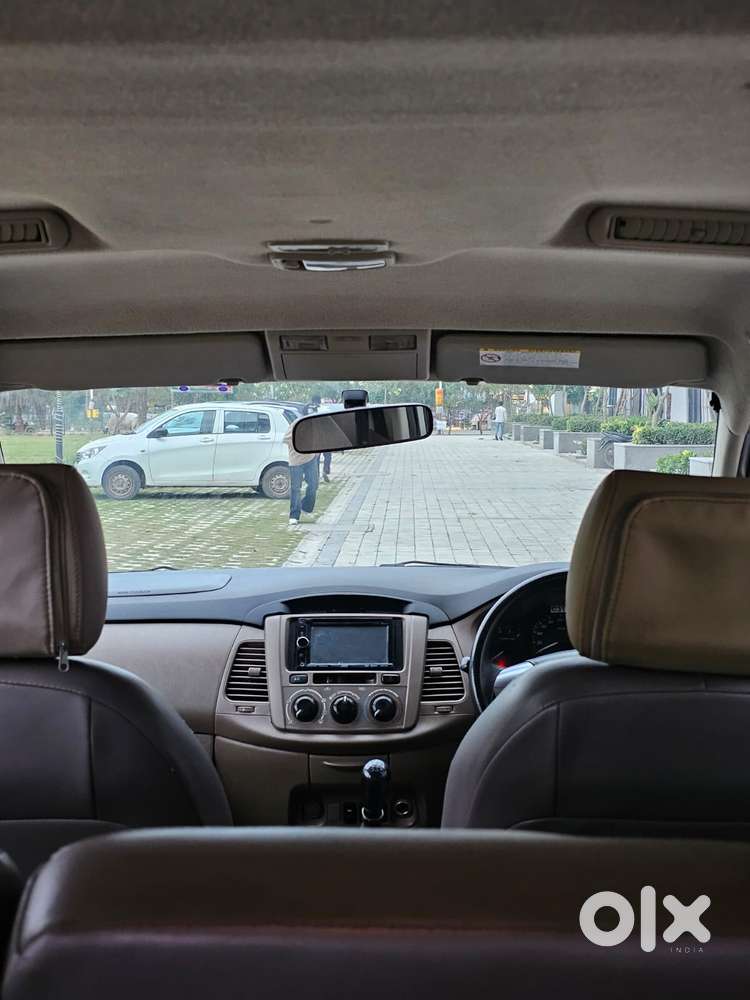 Toyota Innova [2013-2016] 2.5 G4 8 Str, 2016, Diesel