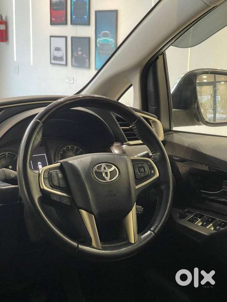 Toyota Innova Crysta 2.4 V 8 Str, 2020, Diesel