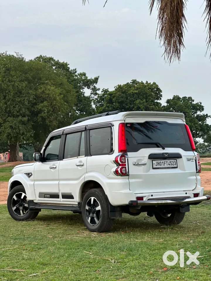 Mahindra Scorpio Classic, 2024, Diesel