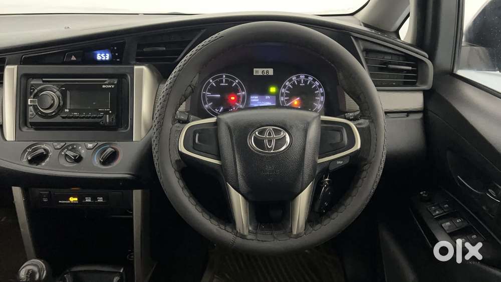 Toyota Innova Crysta [2020-ongoing] 2.4 Gx 7 Str, 2017, Diesel
