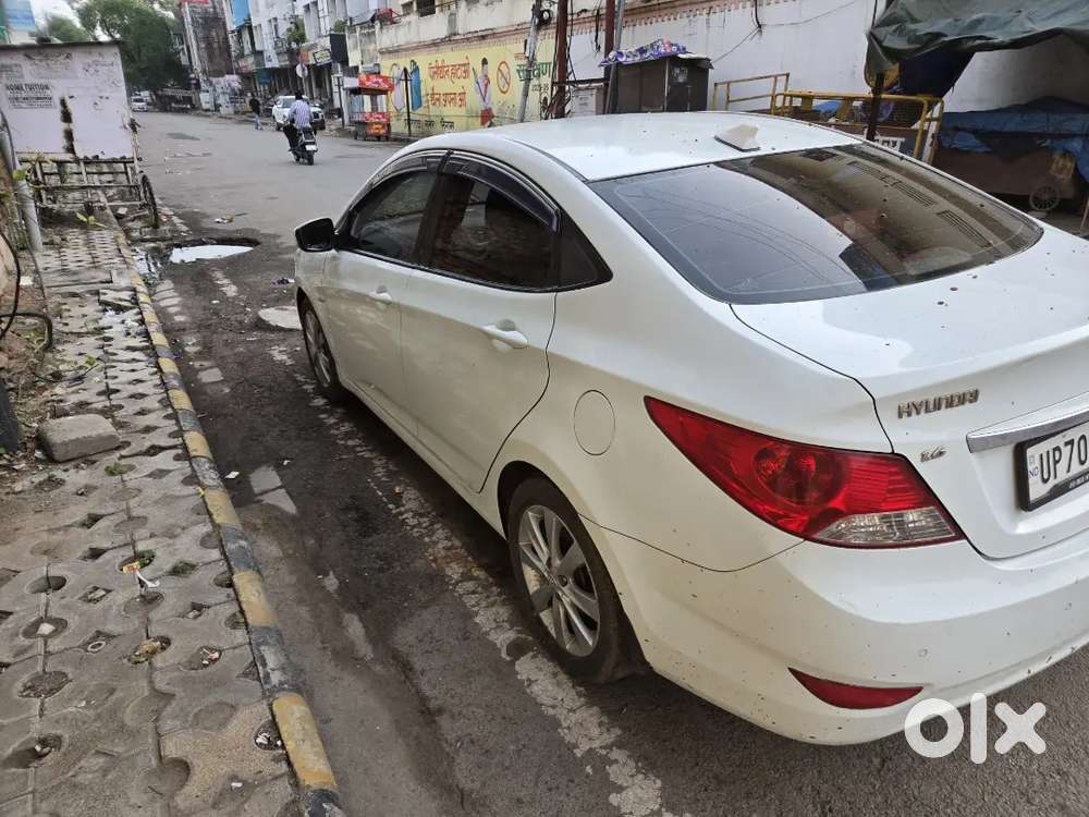 Hyundai Verna Crdi 2013(car Seller Door Rahe)