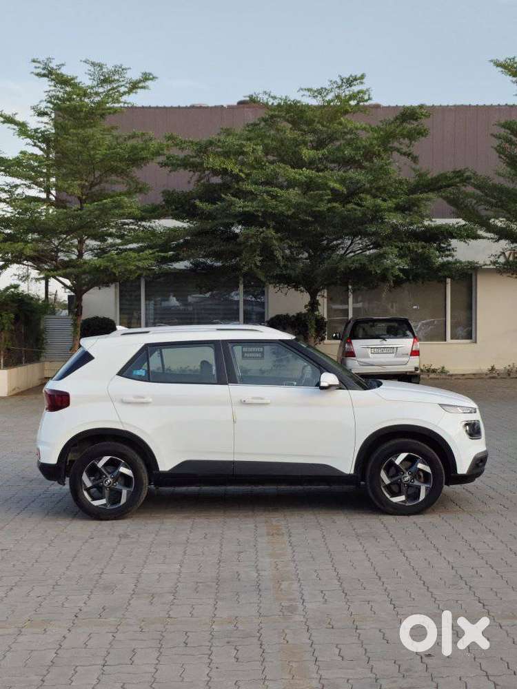 Hyundai Venue Sx Mt, 2020, Diesel