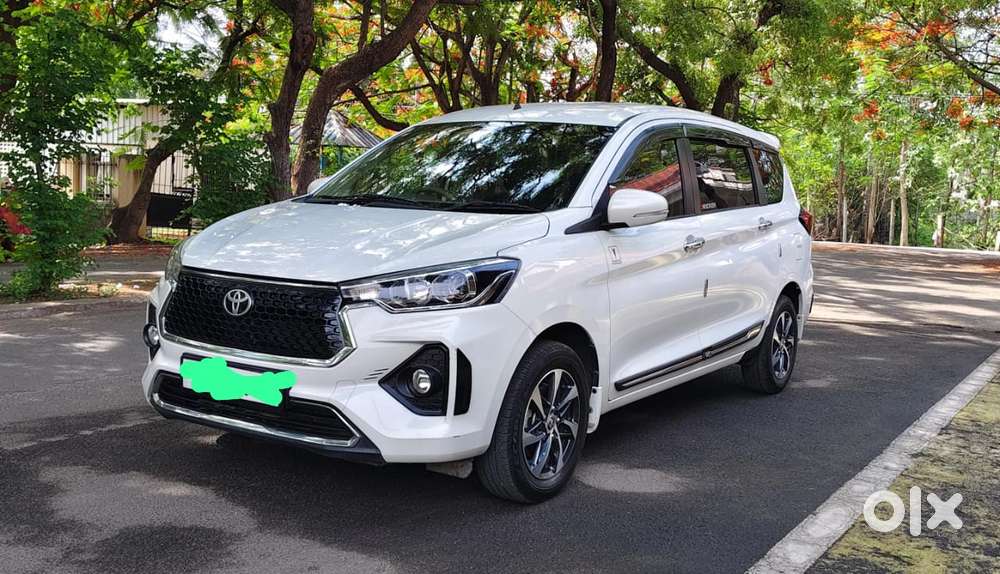 Toyota Rumion V Mt, 2024, Petrol