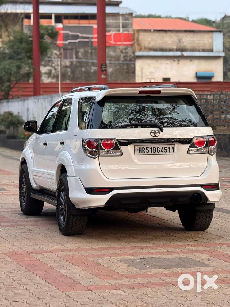 Toyota Fortuner 2011-2016 4x4 At, 2015, Diesel