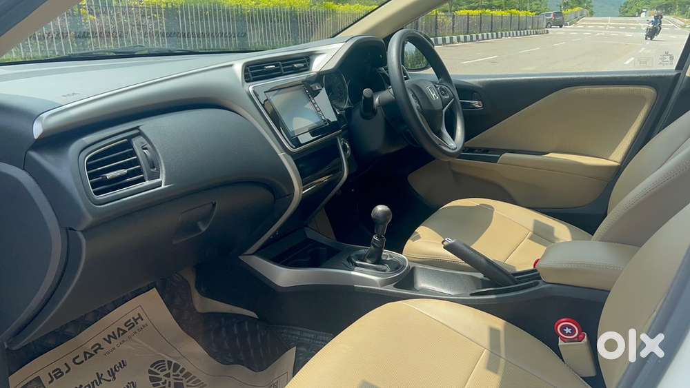 Honda City 2022 Petrol Showroom Condition