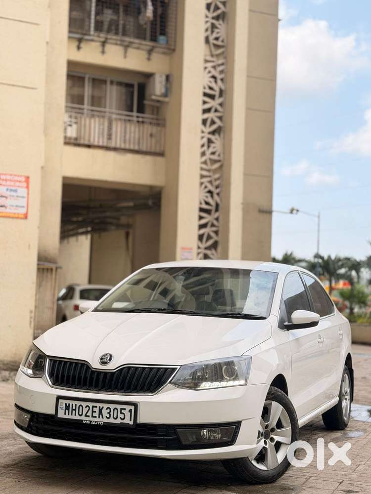 Skoda Rapid [ ] 1.6 Style Plus Mpi At, 2016, Petrol