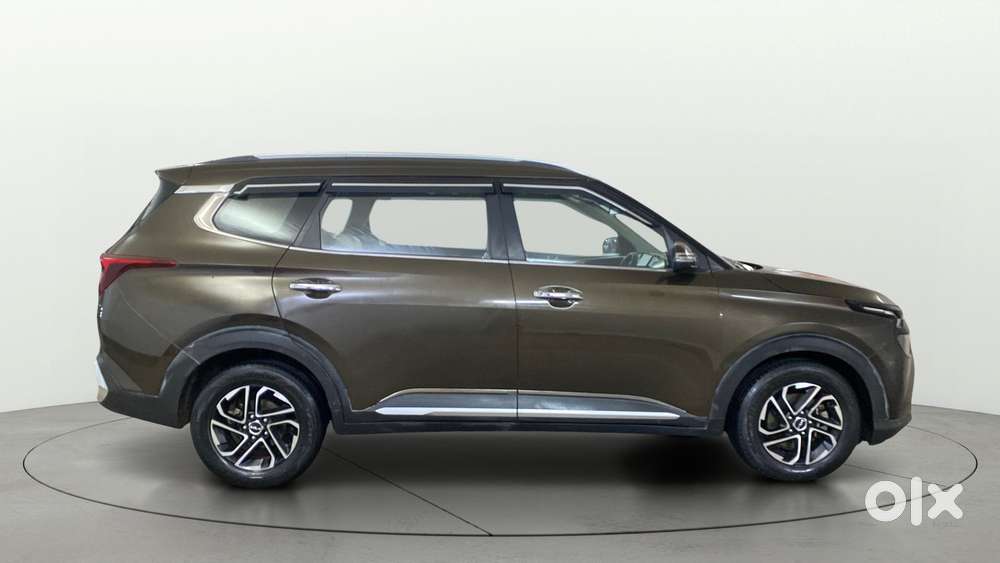 Kia Carens 1.4 Luxury Plus 6 Str, 2022, Petrol