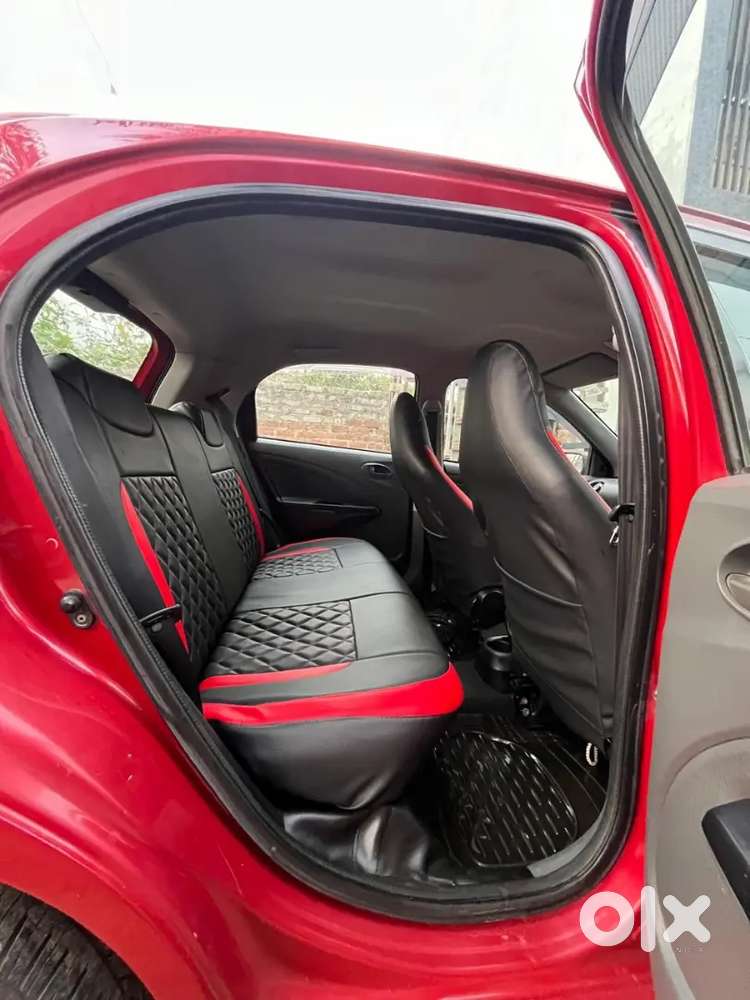 Toyota Etios Liva 2012