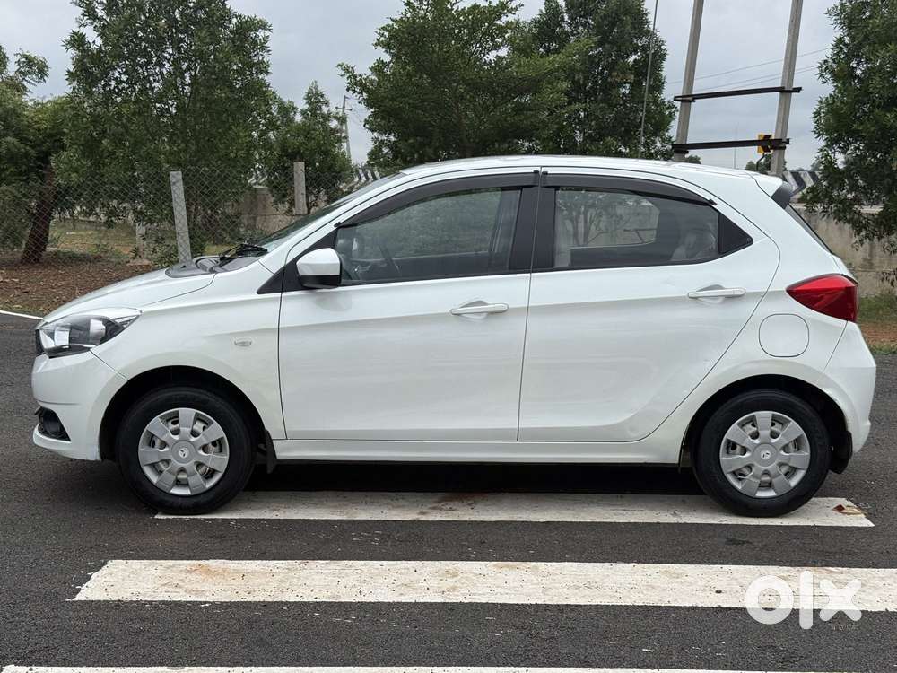 Tata Tiago 1.2 Revotron Xm Cng, 2016, Cng & Hybrids
