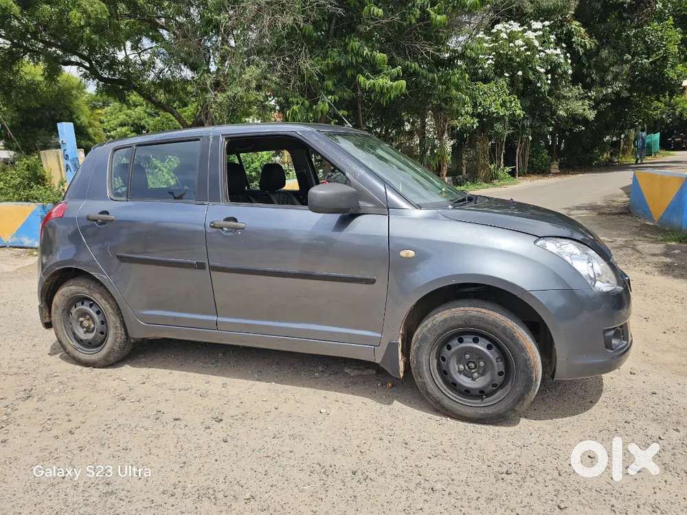 Maruti Suzuki Swift 2005 Petrol 223000 Km Driven