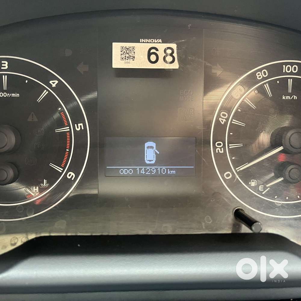 Toyota Innova Crysta 2.4 G Mt 8s, 2016, Diesel