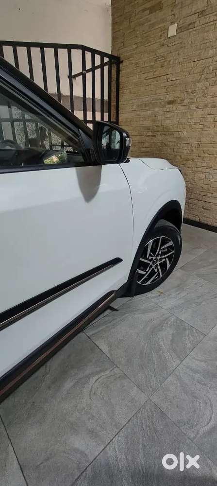 Mahindra Xuv400 Electric 2023