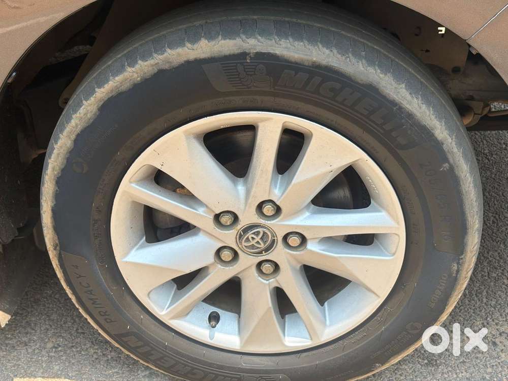 Toyota Innova Crysta 2.4 V, 2017, Diesel