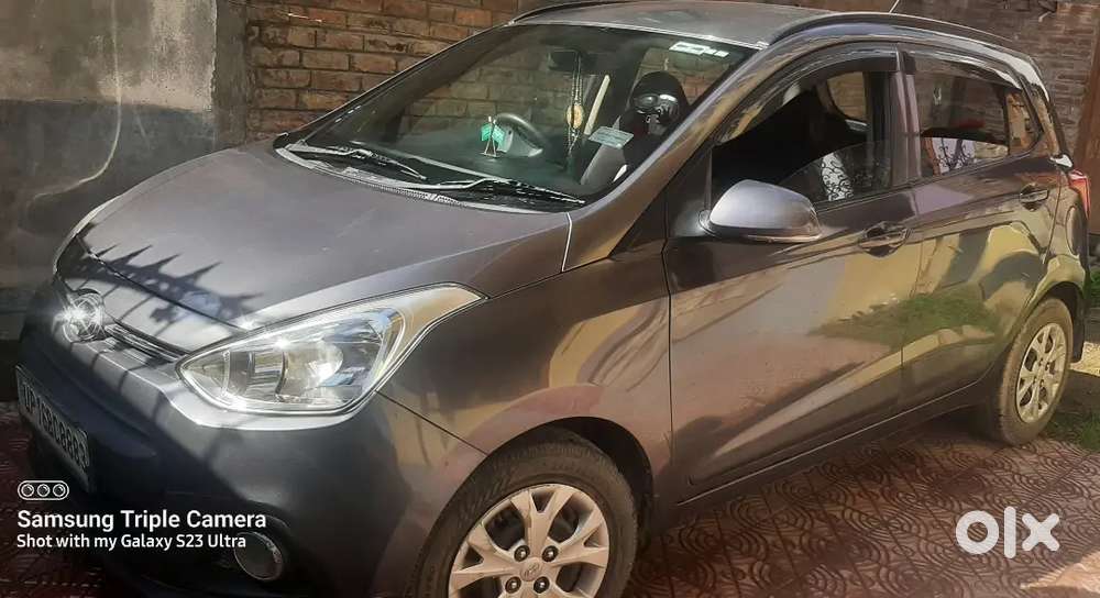 Hyundai Grand I10 Sportz 2016 (up No. ) Doc Srinagar