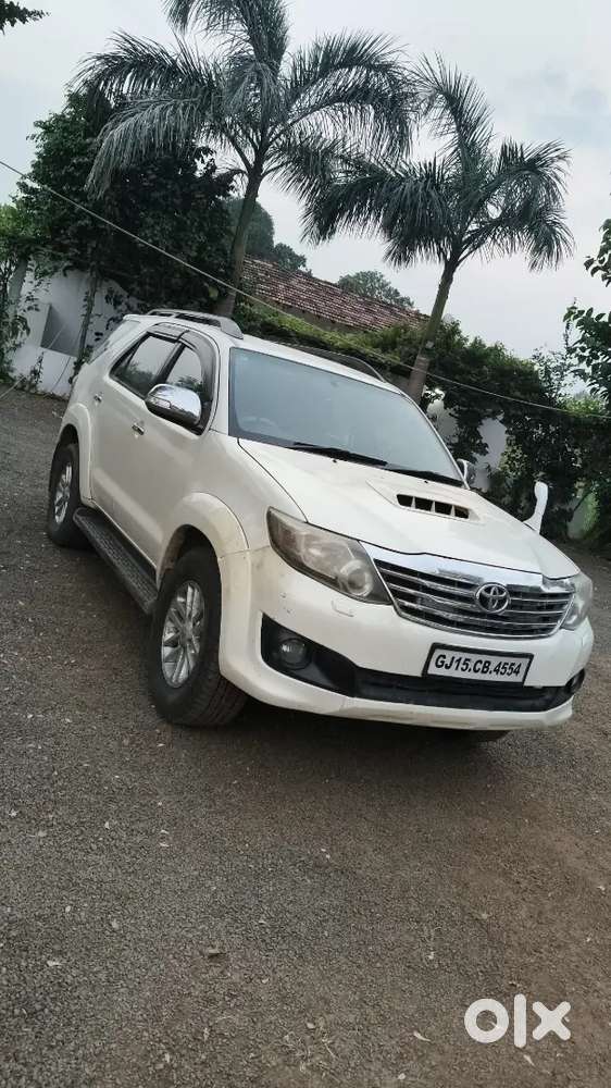 Toyota Fortuner 4*4 Automatic Diesel