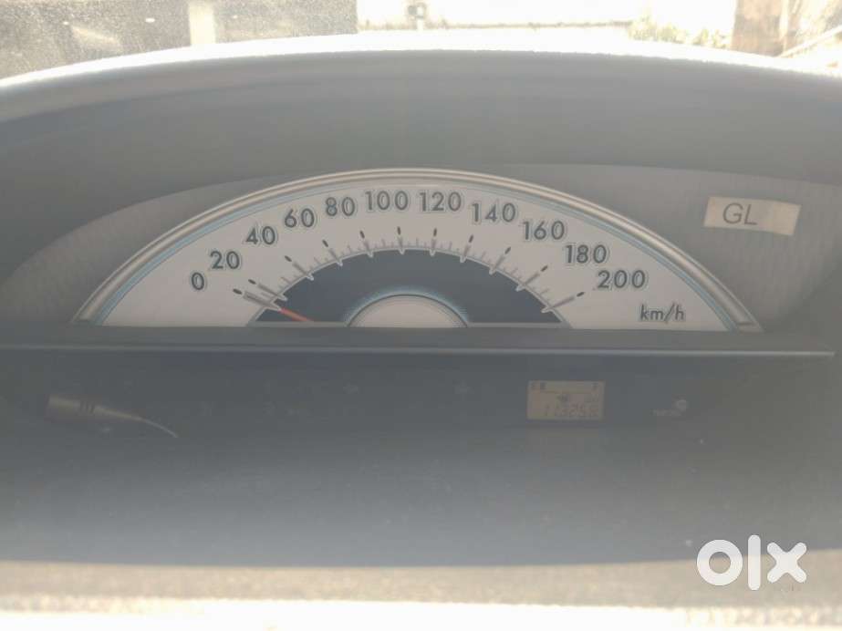 Toyota Etios 2010-2012 G, 2011, Petrol