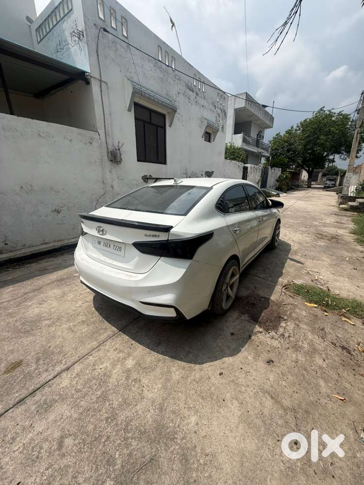 Hyundai Verna Petrol 2019