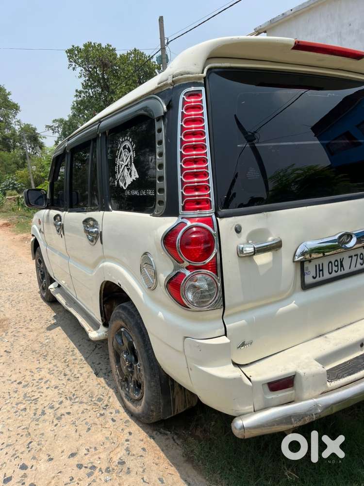 Mahindra Scorpio 2010 Diesel Car