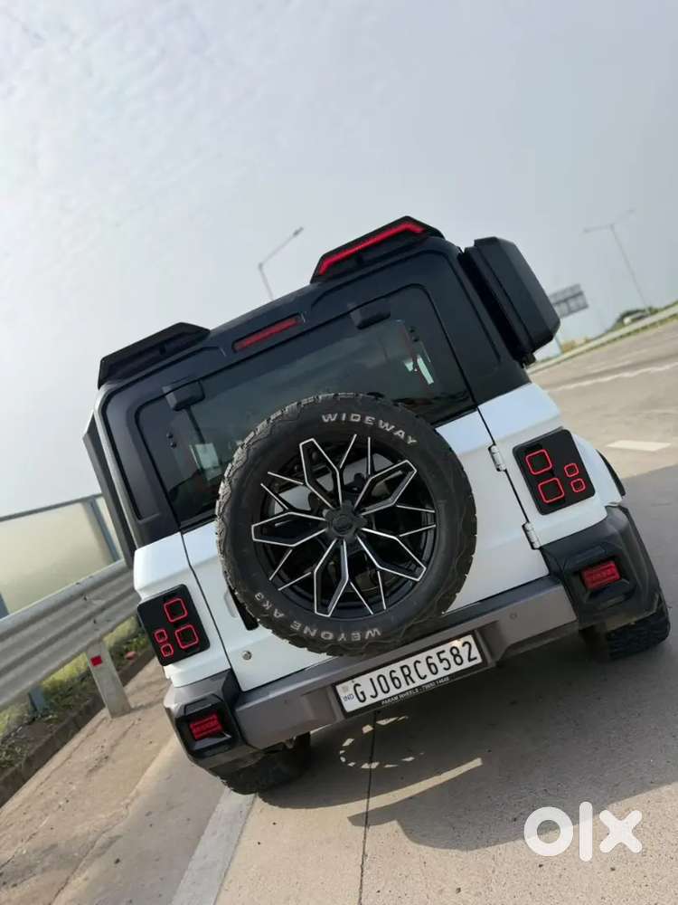 Mahindra Thar Roxx 2025 Petrol