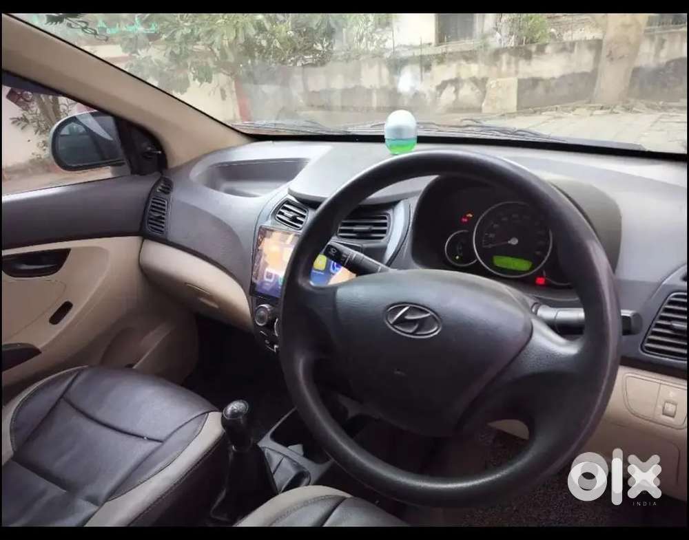 Hyundai Eon 2013 Petrol Well Maintained