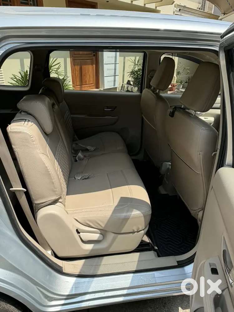 Maruti Suzuki Ertiga Vxi 2024