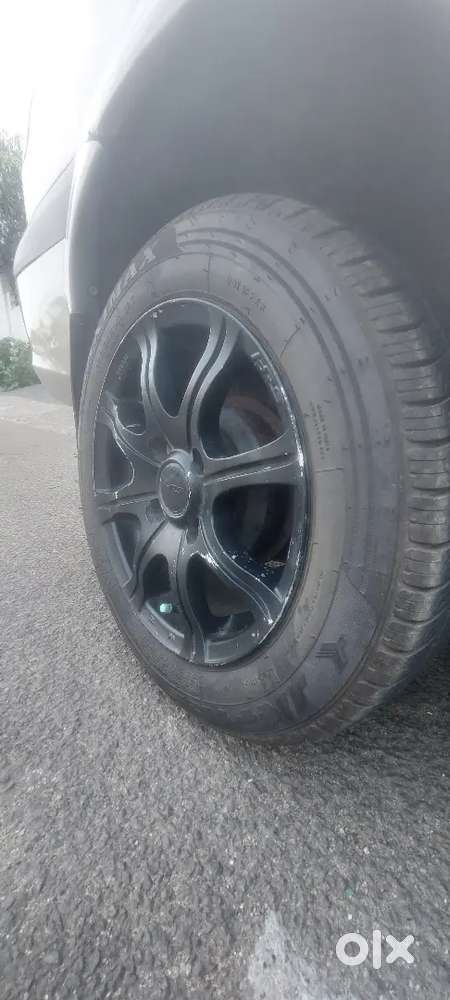 Ford Ikon 2008 Petrol 90000 Km Driven