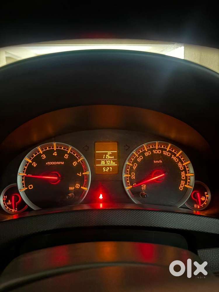 Maruti Suzuki Swift 2012 Petrol 37000 Km Driven