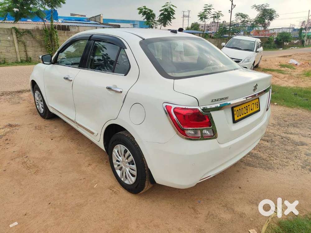 Maruti Suzuki Dzire 1.2 Vxi, 2021, Petrol