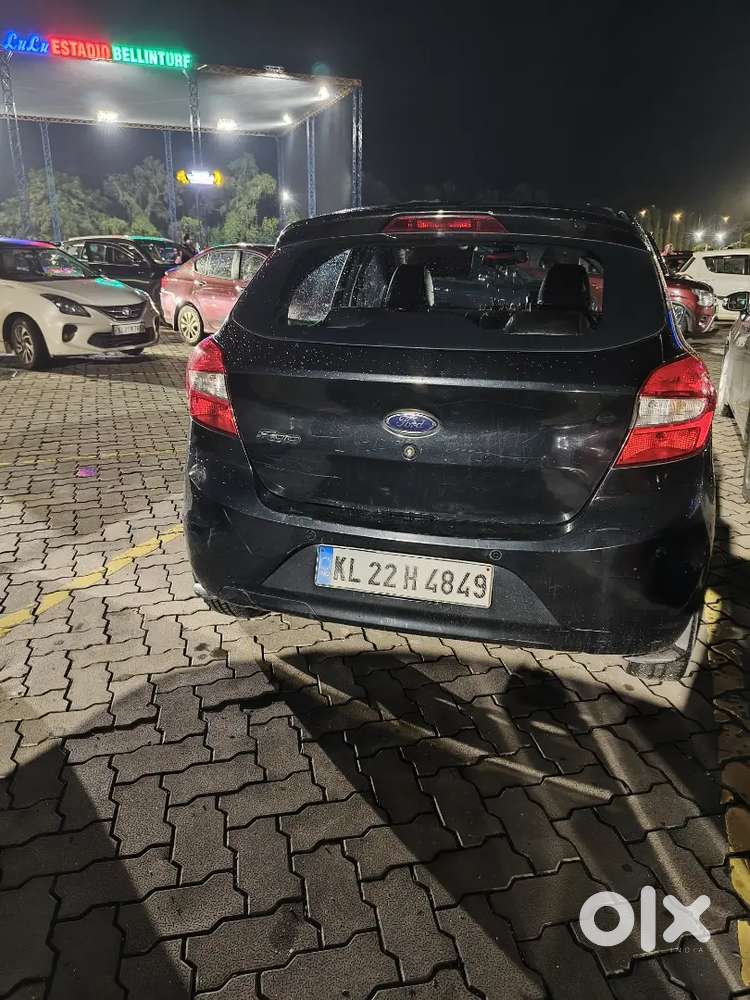 Ford Figo 1.2 Petrol 2015