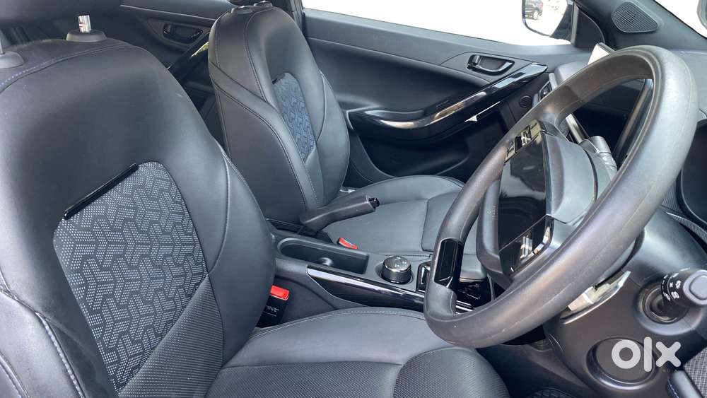 Tata Nexon Creative Plus S 1.2 Revotron Petrol 6 Amt, 2024, Petrol