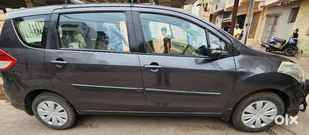 Maruti Suzuki Ertiga Vxi 2017
