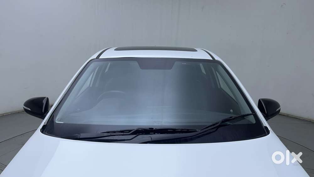 Hyundai Verna Sx (o) 1.5 Turbo Petrol Dct, 2022, Petrol