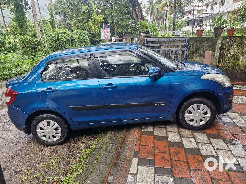 Maruti Suzuki Swift Dzire Vxi Optional, 2012, Petrol
