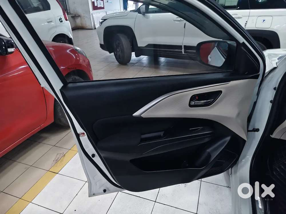 2025 Maruti Dzire Zxi  Showroom Condition  Single Owner  18k Km